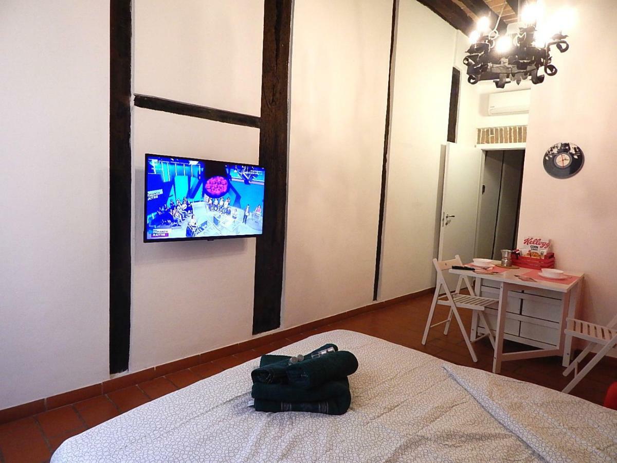 La Casa Del Centro Daire Modena Dış mekan fotoğraf